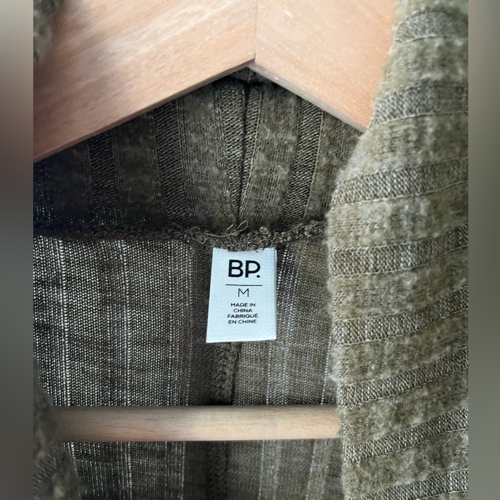 BP Olive Green Ribbed Soft Dolman Long-sleeve Cowl Turtleneck Fall Cozy Top - Picture 5 of 6